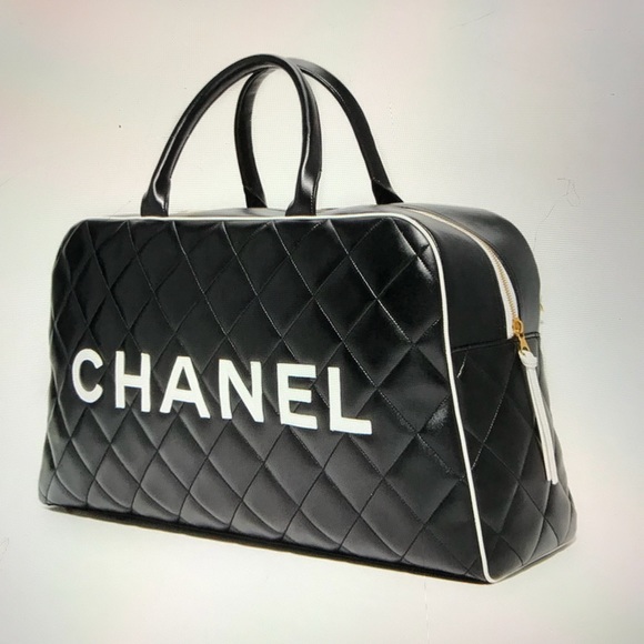 NWOT LIMITED EDITION CHANEL LARGE DUFFLE BAG. - Picture 7 of 8